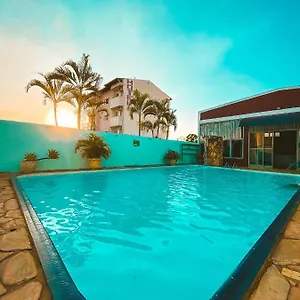 2* Hotel Manhattan